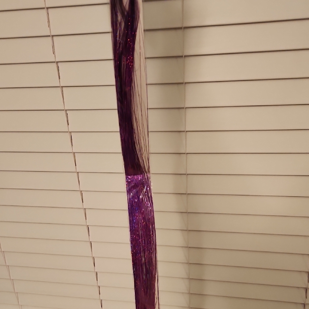 Purple Shiny Streamer